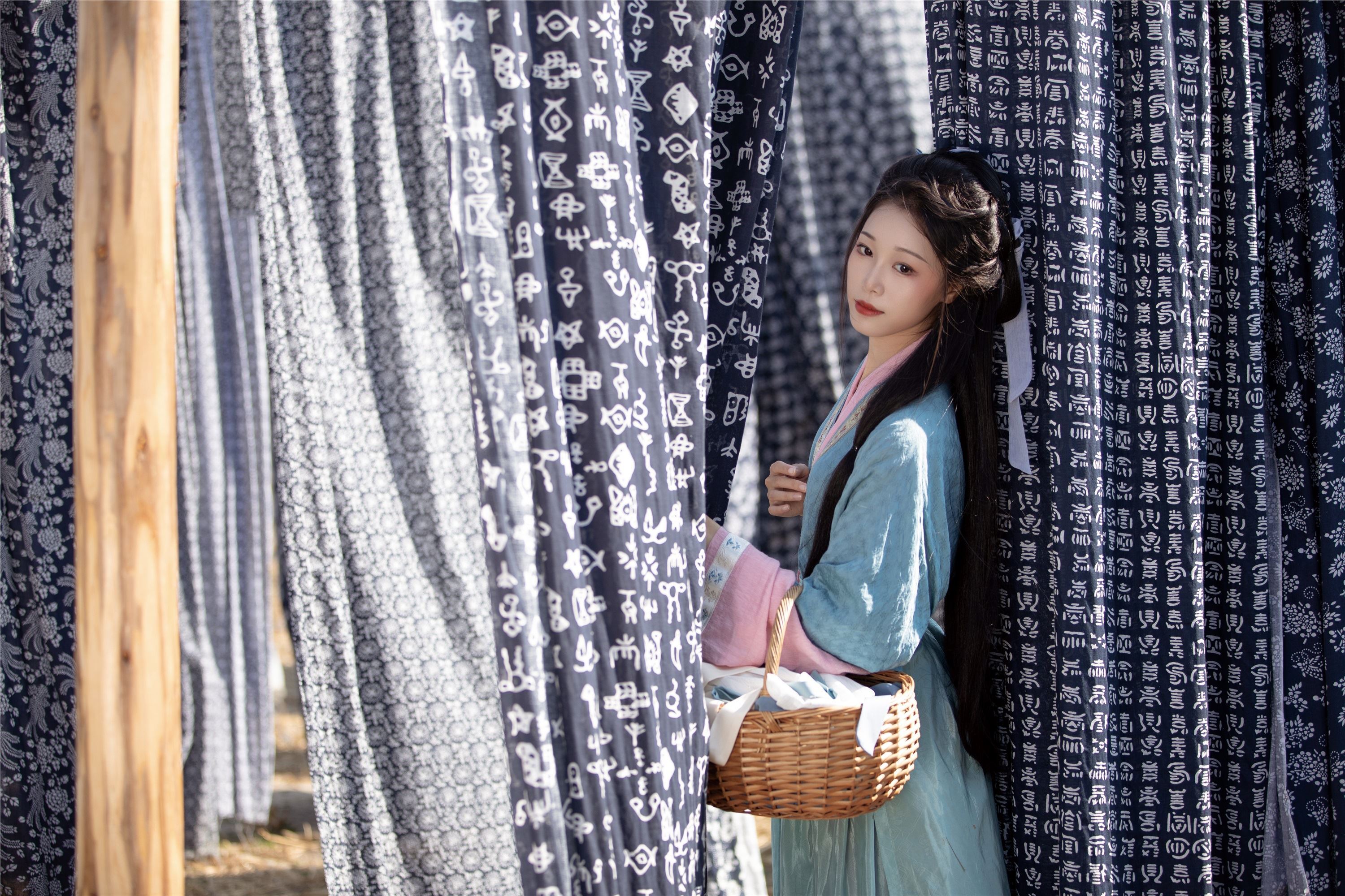 YITUYU艺图语 2025.01.25 拾穗 苗子